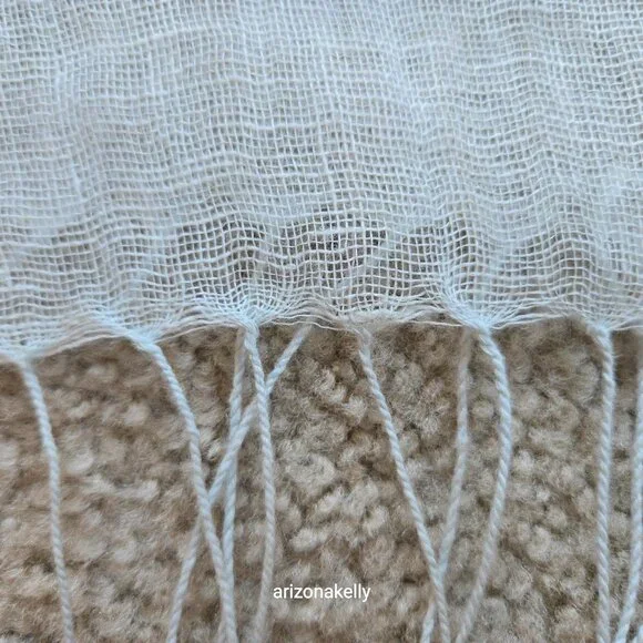 Linen Scarf PALE BLUE - Picture 5 of 14